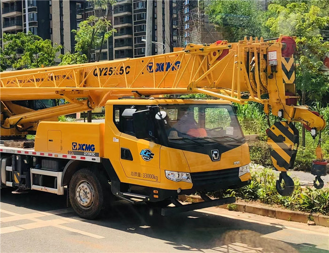 霸州市大件设备吊装租赁吊车